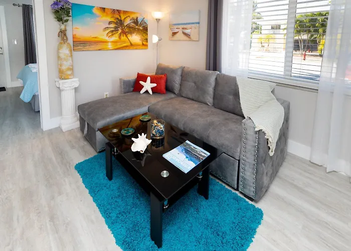 Sea Star Suites By The Sea